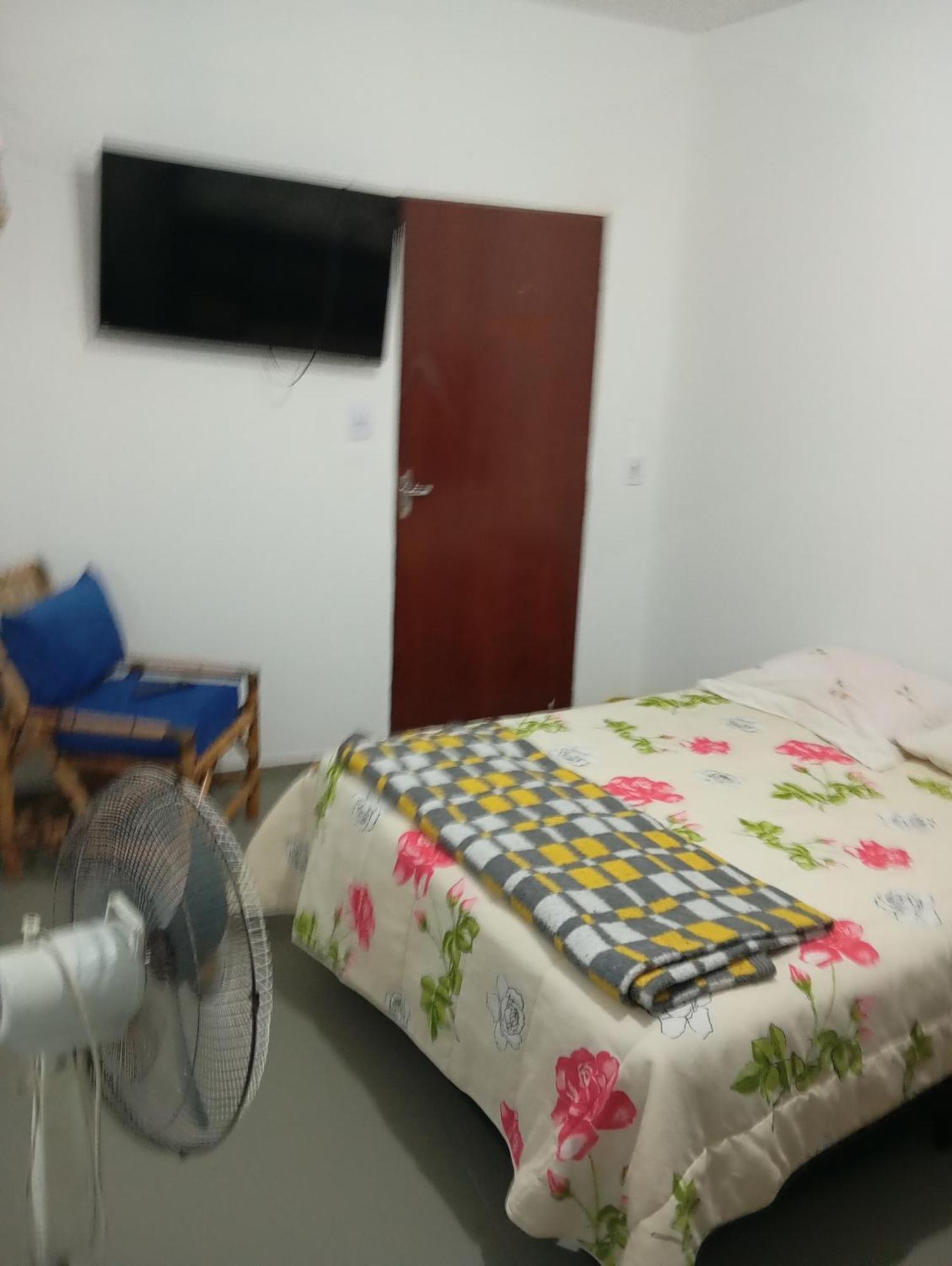 Hostel Brasil Gru Guarulhos Bagian luar foto